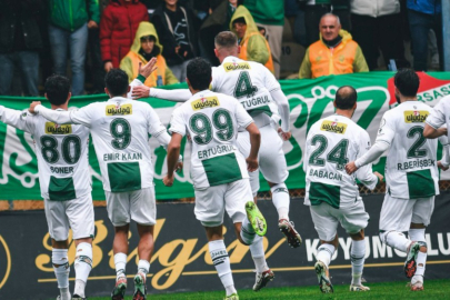 Bursaspor yeniden zirveye çıktı