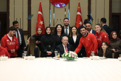 Cumhurbaşkanı Recep Tayyip Erdoğan: "Dava Arkadaşım Gençlerdir"