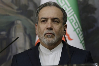 İran Dışişleri Bakanı Arakçi: "Silahlı Kuvvetlerimiz saldırganlara hak ettikleri dersi verecek"