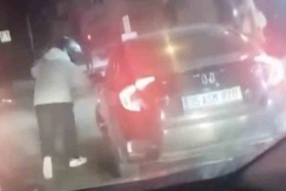 Bursa’da trafikte motosikletliye kadın sürücüden tekme ve tokatlı saldırı