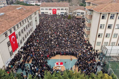 Öğrencisi tarafından öldürülen Fatma Nur öğretmenin anma töreni!