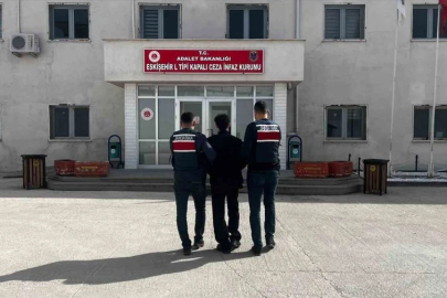 İlkokul kapısında kan dondurucu not!