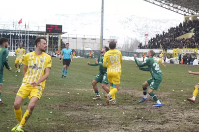 Bursaspor 'hediye golle' 3 puanı kaptı!