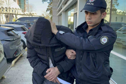 Adliyede kan donduran tesadüf!