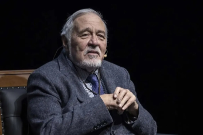 Türkiye’nin "ayaklı kütüphanesi"ne veda: İlber Hoca son yolculuğunda!