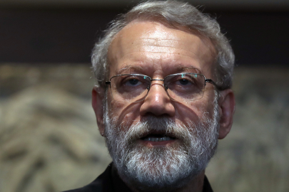 Laricani’den İsrail’e "el yazılı" yanıt