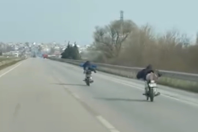 Trafikte akılalmaz görüntü!