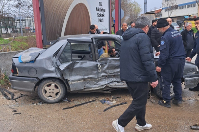 Bursa'da feci kaza: 4’ü çocuk 9 kişi yaralandı