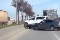 Makas atarken kazaya sebep oldu… O anlar kamerada