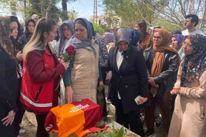 Küçük Adnan’ın Mezarına En Sevdiği Forma Bırakıldı