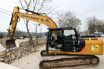 Osmangazi’de Kaçak Yapıya Geçit Yok! Sit Alanında Duvarlar Tek Tek Yıkıldı