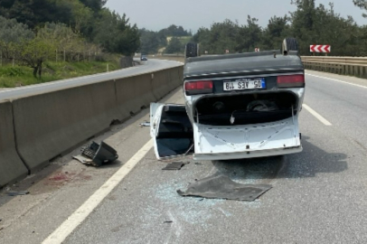Kontrolden Çıkan Otomobil Takla Atıp Ters Durdu: 1’i ağır 2 yaralı