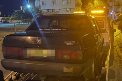 Akaryakıt istasyonunda tehlikeli drift!