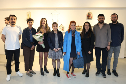 Nilüfer’de sanat rüzgarı: Yılsonu sergisi!
