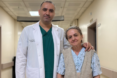 Karnındaki şişlikten 22 kiloluk tümör çıktı