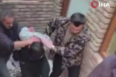 15 yıl hapis cezasından kaçan şahıs 2 ay tuvalette saklanmış!