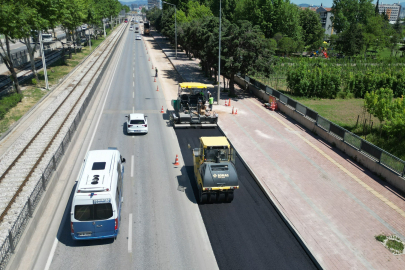 İstanbul Yolu’nda hummalı asfalt çalışması!