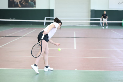Osmangazi Belediyesi 19 Mayıs coşkusunu tenis kortlarına taşıdı!