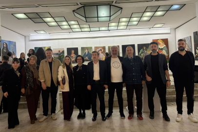 Genç sanatçılar eserlerini karekodla dijitale taşıdı!