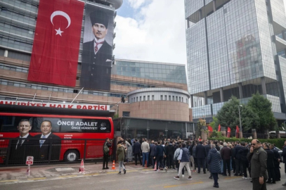 CHP Genel Merkezi’nde “tahliye” gerginliği!