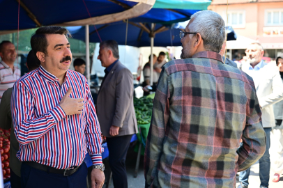 Başkan Yılmaz esnaf ve vatandaşla bayramlaştı!