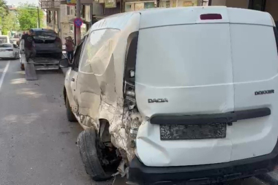 Bursa’da ortalık savaş alanına döndü: 6 araca çarpıp takla attı!