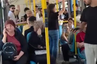 Bursa'da metroda yüksek sesle konuşma tartışması