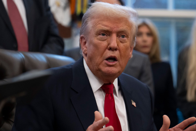 Trump: İran anlaşmayı imzalamazsa yeniden saldıracağız