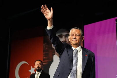 Özgür Özel'den yeni parti açıklaması: O zaman mecburen kurulur