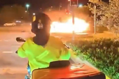 İstanbul Maltepe Sahili'nde kazada otomobil alev topuna döndü: 2'si ağır 4 yaralı
