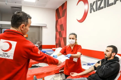 Kızılay yılın ilk 5 ayında 1,2 milyon ünite kan bağışı aldı