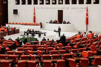 Meclis'te yeni teklif mesaisi: Polislerden taksi plakalarına kadar düzenlemeler