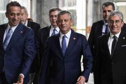 Özgür Özel'den 'olağanüstü kurultay' hamlesi