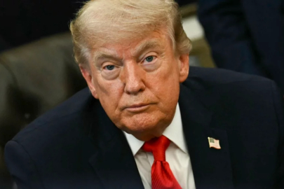 ABD Başkanı Donald Trump'tan Hürmüz açıklaması: Gemiler hareket etmeye başladı