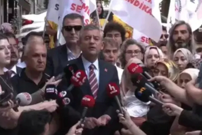 Özgür Özel'den açlık grevindeki mülakat mağduru öğretmenlere destek ziyareti
