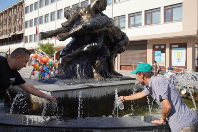 Edirne sıcaktan kavruldu: Cadde ve sokaklar boş kaldı