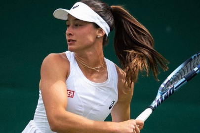 Zeynep Sönmez Wimbledon'da ikinci tura yükseldi