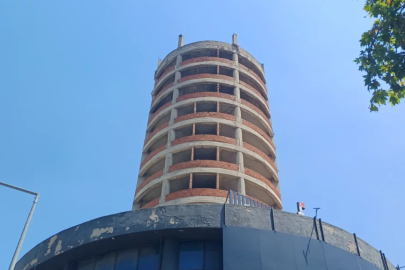Bursa'nın en tartışmalı binalarından biri satılıyor! Değeri 13,5 milyon dolar