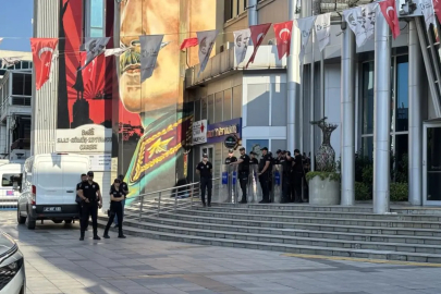 İzmit Belediyesi'ne operasyon! Fatma Kaplan Hürriyet gözaltında