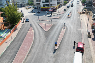 Bursa'da o cadde baştan sona yenilendi!