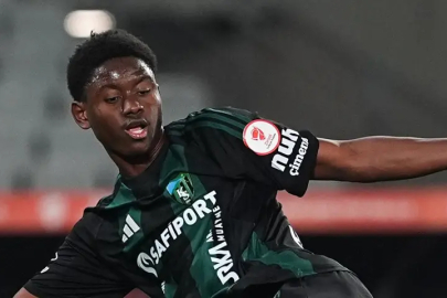 Süper Lig'de görülmemiş olay! Aşık olduğu için kampı terk etti