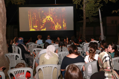 Bursa Bursa Osmangazi’de yazlık sinema çocukları buluşturdu