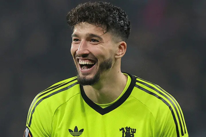 Altay Bayındır beklenen imzayı attı! Yeni adresi şaşırttı