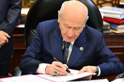 Bahçeli: Attığımız bu imzayla bin yıllık kardeşliğimiz tescillendi
