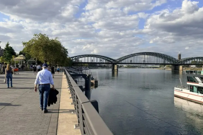 Almanya'da Ren Nehri'nde kuraklık alarmı