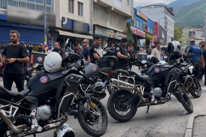 Bursa'da iki ailenin kavgası mahalleyi karıştırdı! Çok sayıda yaralı ve gözaltı var...