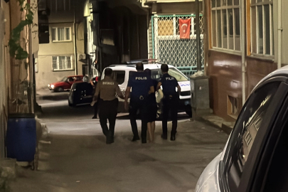 Bursa'da pompalı tüfekle akrabasının evini bastı, mahalleliyi ayağa kaldırdı