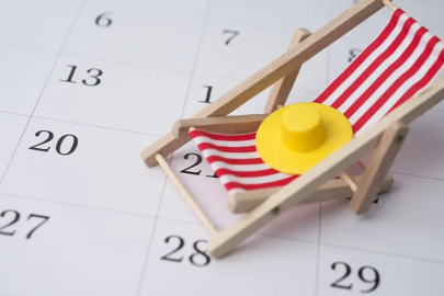 2027'de 5 gün izinle 35 gün tatil yapabilirsiniz! İşte 2027 resmi tatil takvimi