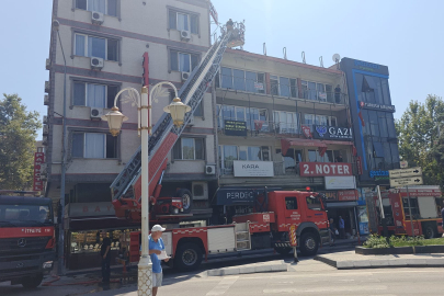 Bursa'da pasajın çatısında yangın paniği!